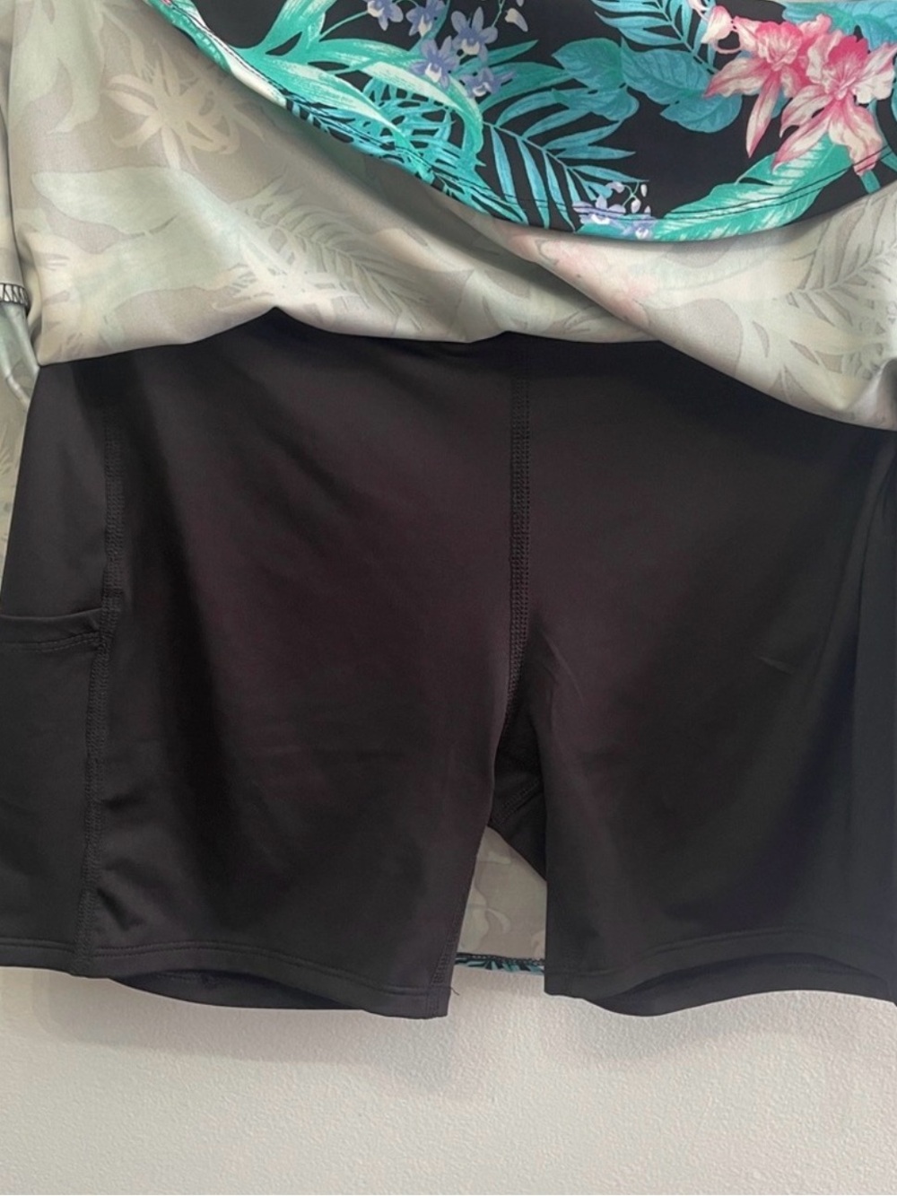 Tommy Bahama Black Tropical Floral Skort with Teal and Pink Accents - Picture 2 of 5